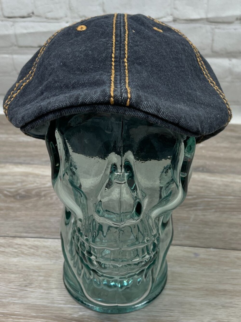 BLACK WITH GOLD STITCHING ANGELA & WILLIAM NEW YORK NEWSBOY STYLE HAT CAP
